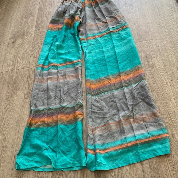 NWOT AZIAM Iris Jumpsuit XS - Picture 3 of 5